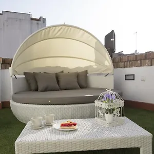 living4malaga-atico-cervantes.1costadelsol.com/